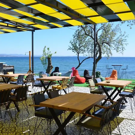 Paradise Beach فندق
