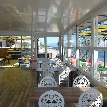 Hotel Paradise Beach Istanbul